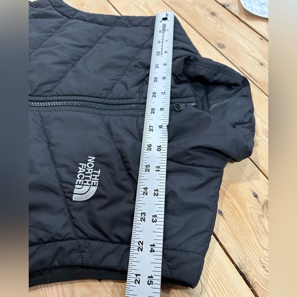 The North Face black vest size XS woman’s - Picture 8 of 11